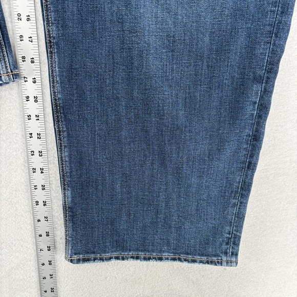American Eagle Outfitters Wide Leg Jeans in Medium Blue - Picture 9 of 14